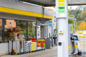 eni Shop + Tankstelle Bruckberg © Foto: peppUP.de